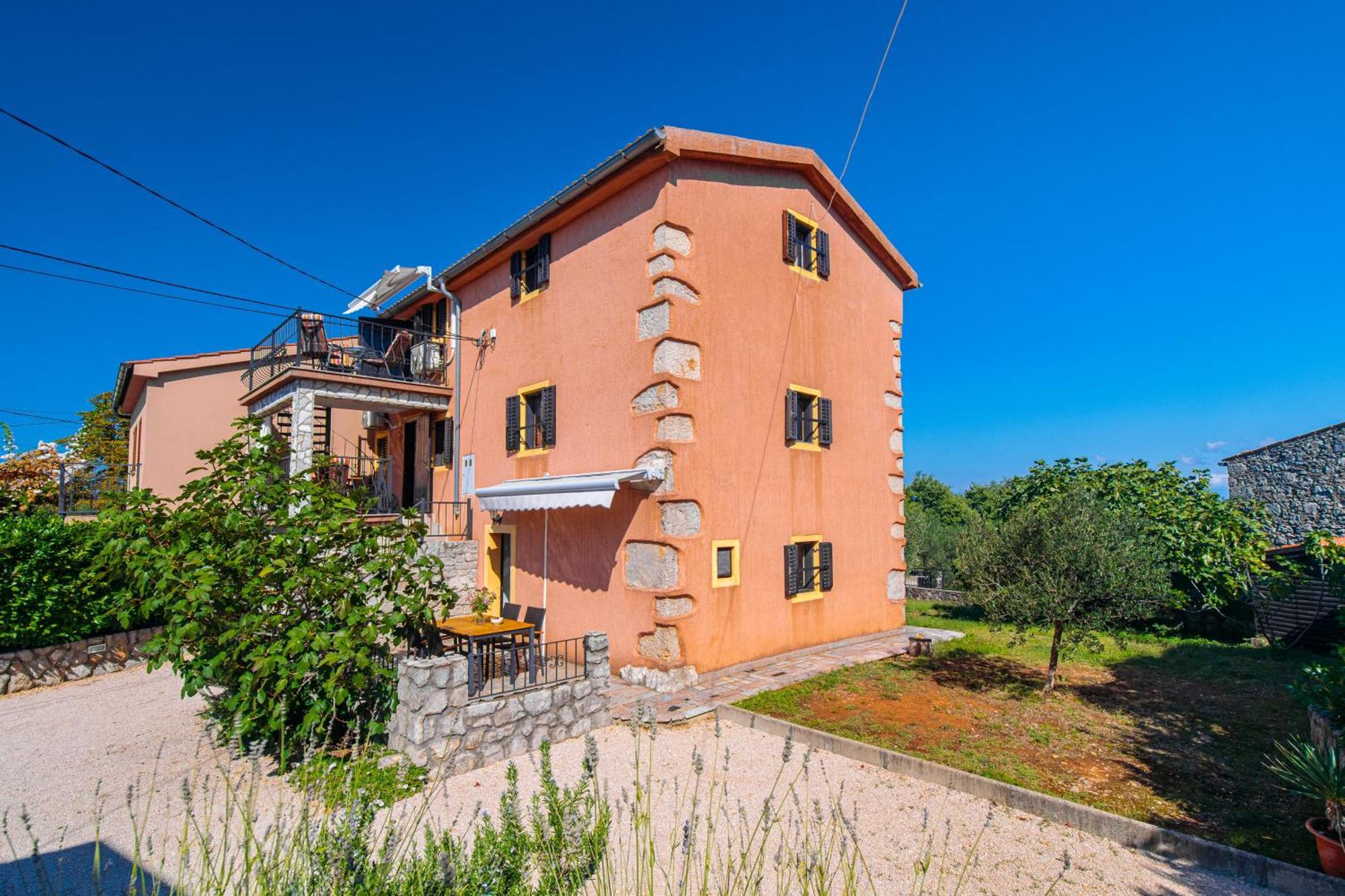 Apartments Lina Vrh  Экстерьер фото
